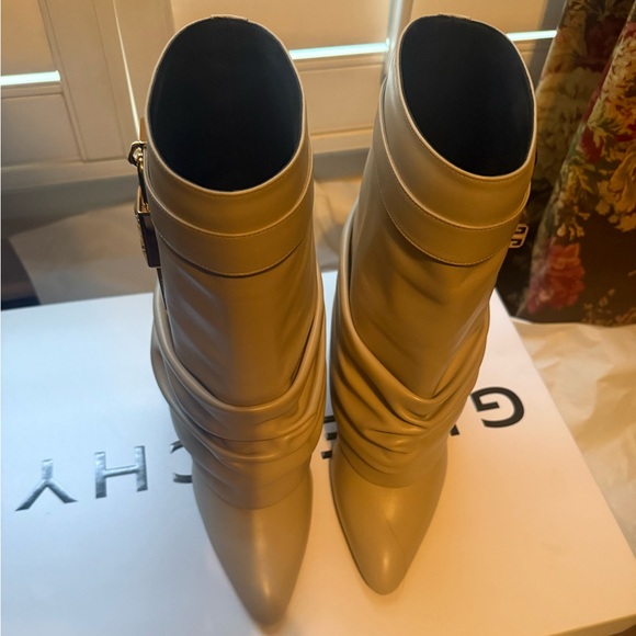 Givenchy Women's Beige Sheep Leather Stiletto Boots 95MM heel NWT - Picture 8 of 13